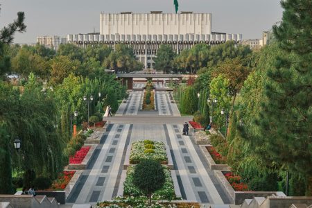 Circuit Kazahstan si Turkmenistan